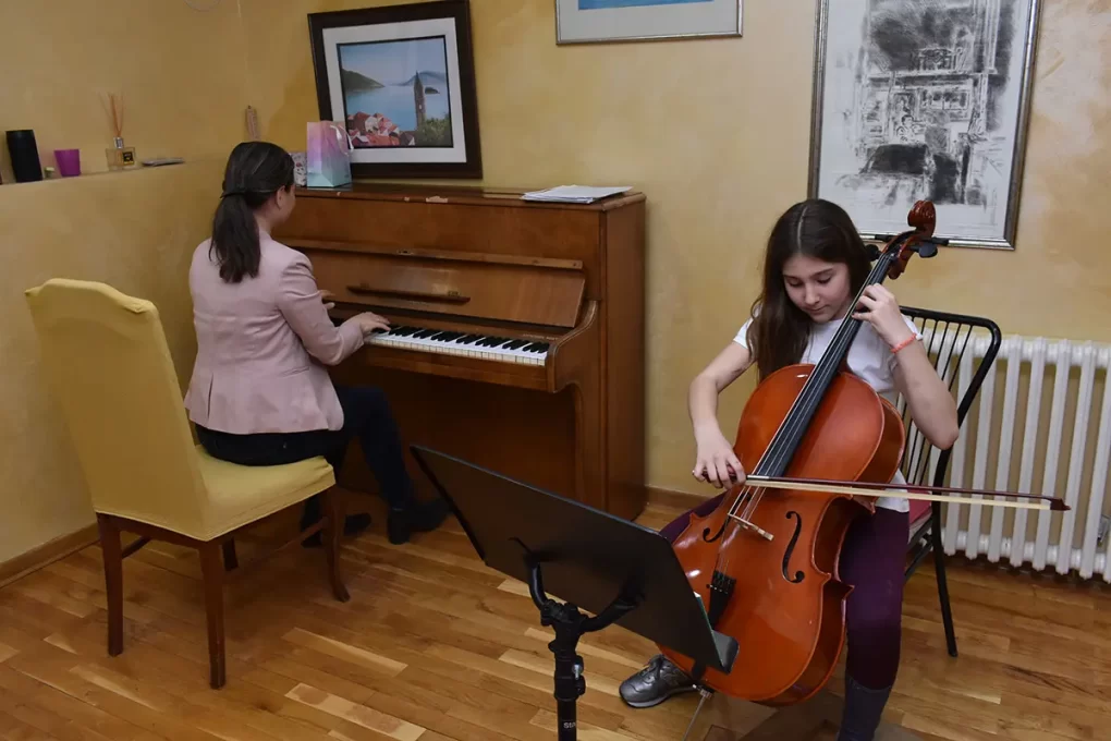 Cello lessons Belgrade Eva Music School - age